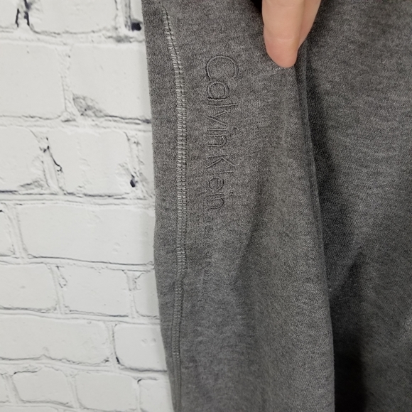 CALVIN KLEIN | Performance sweatpants jogger - Picture 6 of 11
